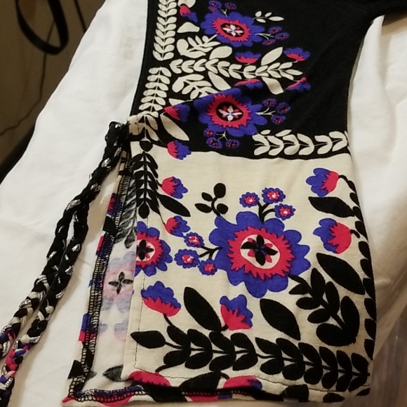 Arden B Casual Stylish Print Top. Sz. M. - Picture 5 of 8